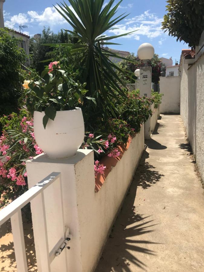 Bonita Casa Adosada Empuriabrava Εξωτερικό φωτογραφία